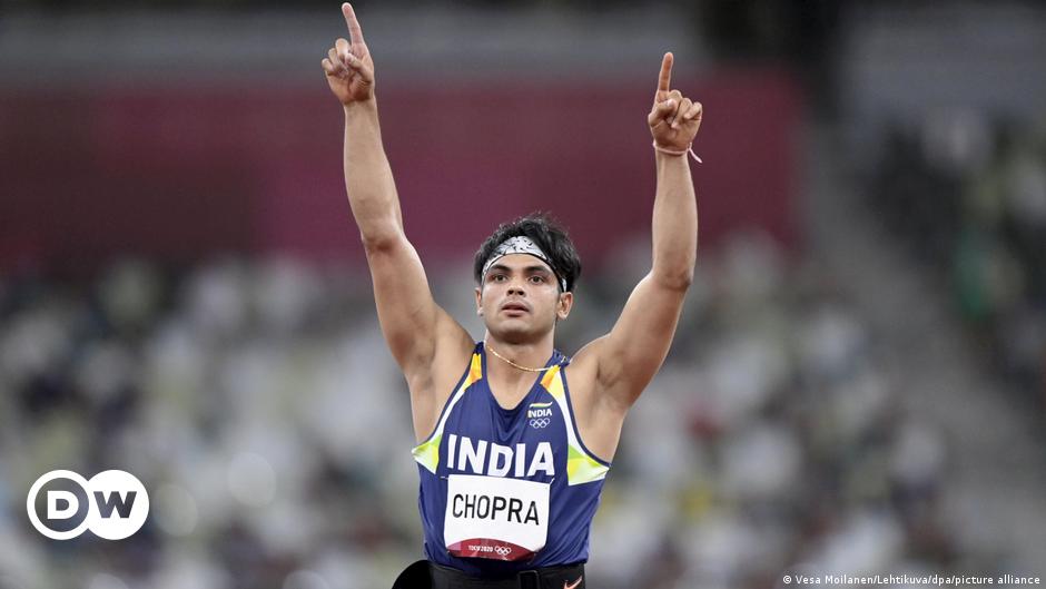 tokyo-olympics-digest-neeraj-chopra-wins-india-s-first-gold-medal-in-13-years-dw-07-08-2021