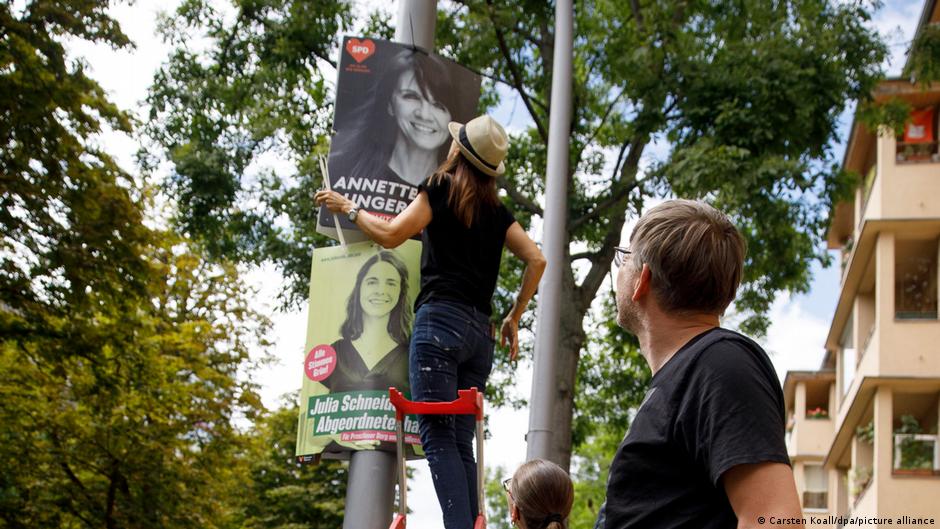 Berlin′s election posters kick off campaign | All media content | DW - Vimarsana News