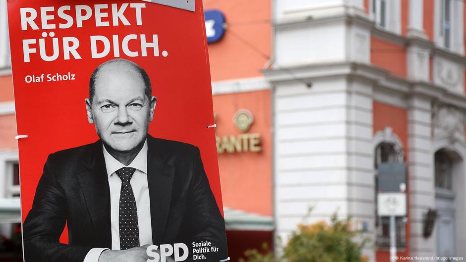 Izborni plakat Olafa Šolca iz 2021. sa sloganom „Poštovanje za tebe“
