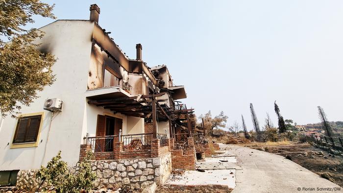 Stanovnici Eubeje Sami Protiv Vatrene Stihije Panorama Dw 13 08 2021