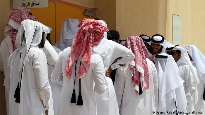 خلال الانتخابات البلدية في قطر - أرشيف ـ مايو 2015)