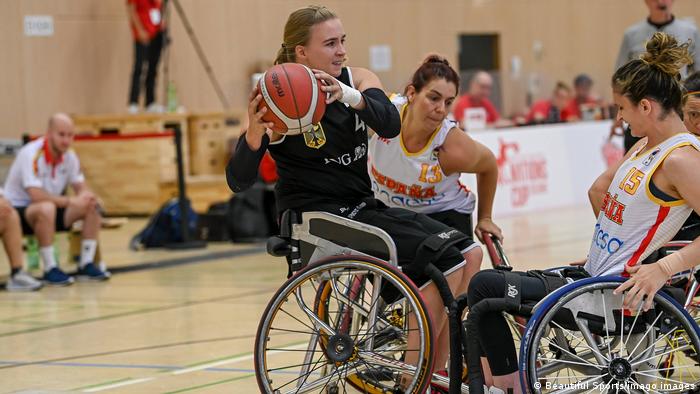 German wheelchair captain Mareike Miller in action