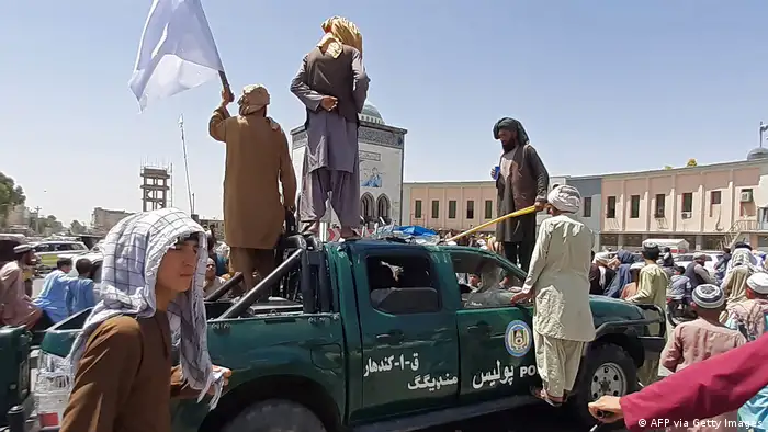 Afghanistan Update Bildergalerie Taliban Kämpfer Kandahar