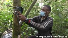 Umweltschützer aus dem Dorf Iboti auf Gorilla-Suche im Ebo-Regenwald in Kamerun