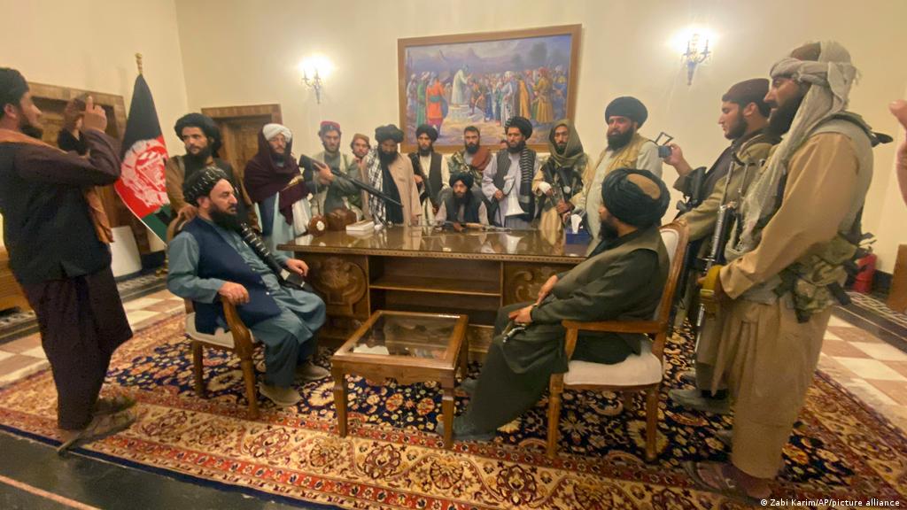 Afghanistan Taliban Declare Victory After President Ghani Leaves Kabul As It Happened News Dw 16 08 21