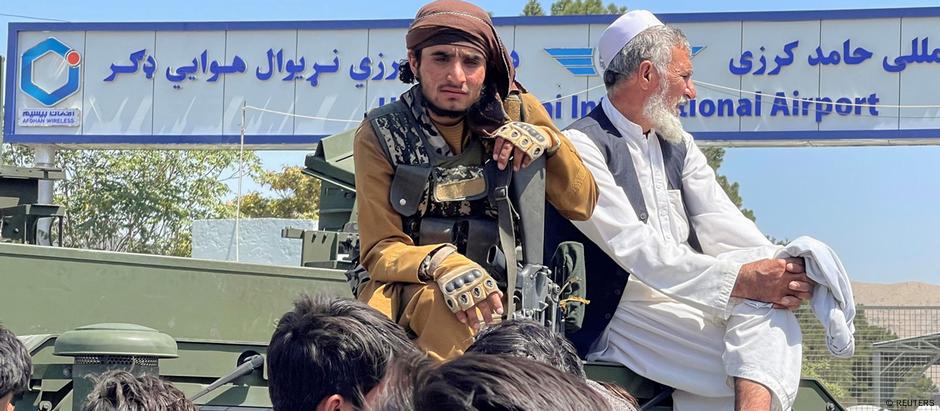 Retorno dos talibãs provoca medo na população afegã