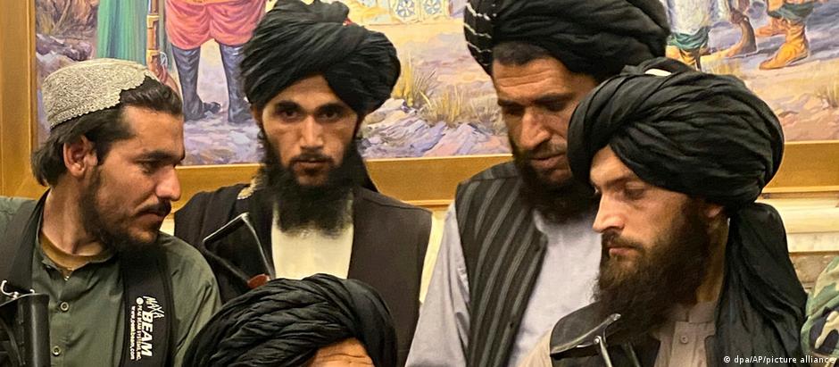 Talibãs prometem proteger cidadãos, mas já há provas do contrário