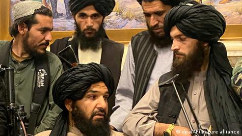 Grupo de talibãs
