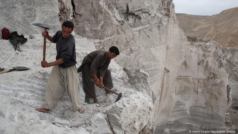 Afghanistan's minerals to boost Taliban coffers DW 08/18/2021