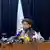 Официальный представитель "Талибана" Забиулла Муджахид на пресс-конференции в Кабуле