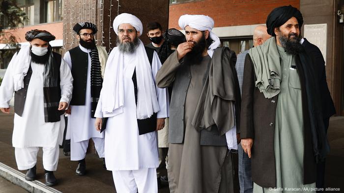 ​​​​Rusya, Çin, ABD, Pakistan ve Afgan hükümeti ile barış görüşmelerine katılan Taliban heyeti