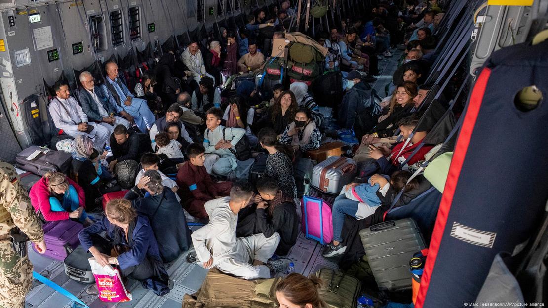 افغانستان  I له کابل څخه وتل