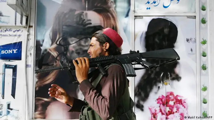 塔利班在阿富汗首都喀布尔已经设立了检查站