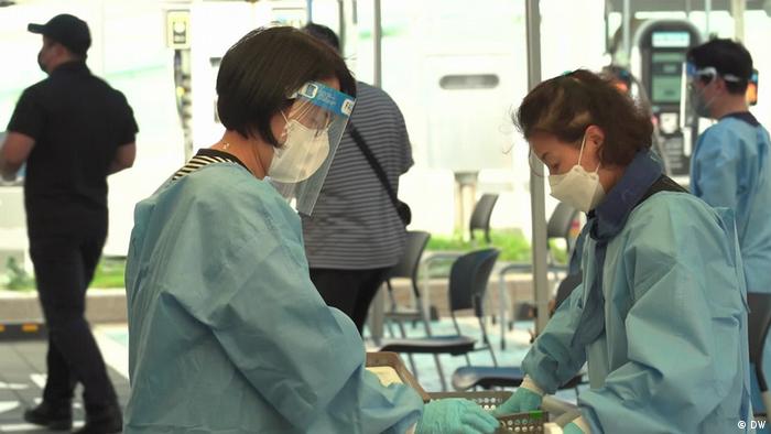 Potência em tecnologia e indústria, a Coreia do Sul mantém há décadas a maior diferença salarial de gênero da OCDE