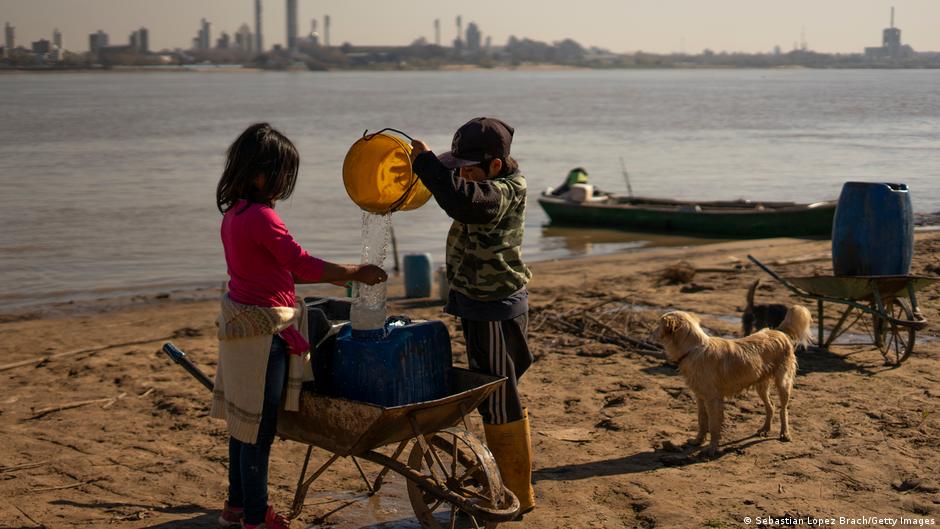 La pobreza urbana en Argentina sube al 32,3 % en el primer semestre de 2026