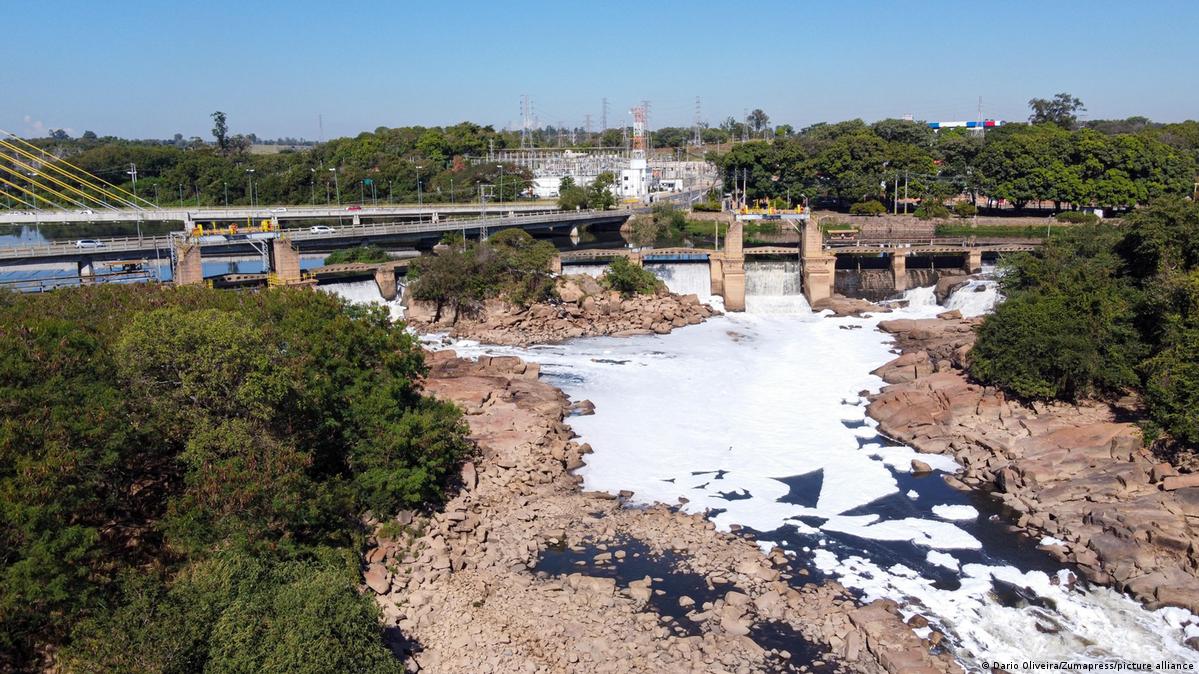 Mudanças climáticas põem hidrelétricas em xeque – DW – 29/08/2021, image size:1199x674