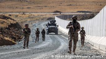 Τούρκοι στρατιώτες στα σύνορα Ιράν - Τουρκίας