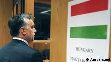 „Hallo, Diktator“ Orbán
11357
Ampersand
