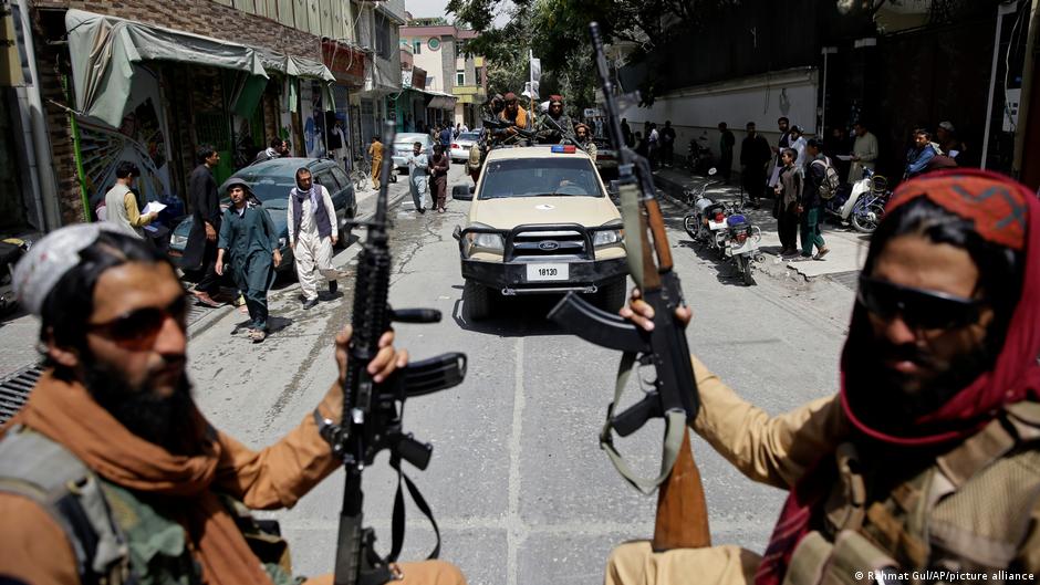 Afghanistan: Taliban′s newly ′moderate′ claims fade in face of harsh reality | News | DW - Vimarsana News