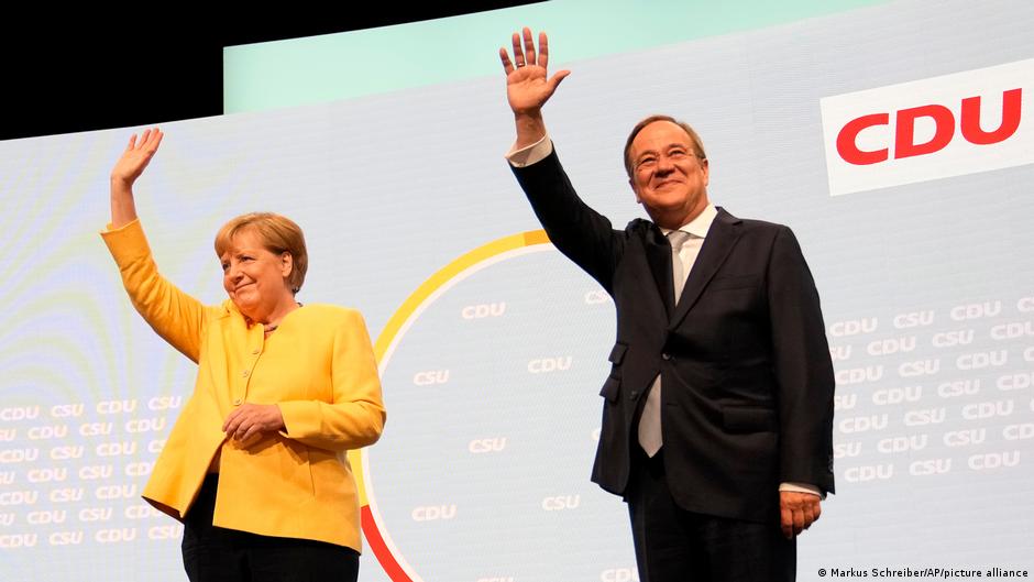 Merkel elogia al candidato de su partido que podría sucederla en el poder | Elecciones en Alemania | DW - Vimarsana News