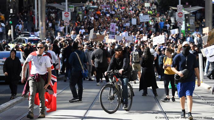 Australien I Protestaktion gegen die Lockdown-Maßnahmen