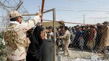 Iran schick afghanische Flüchtlinge nach 24 Stunden an der Grenze wieder zurück nach Afghanistan. Stichwörter: IRAN, Afghanistan, Fluchtlinge
***ACHTUNG: Nur für geklärte Verwendung nutzen!***