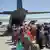 Евакуація людей з аеропорту Кабула
