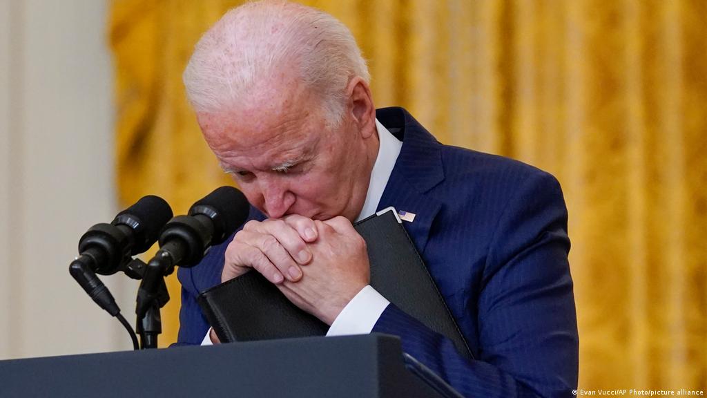 Joe Biden on Kabul attack: ′We will make them pay′ | News | DW | 27.08.2021