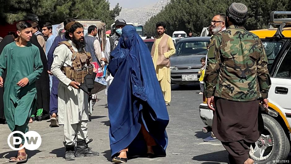 Afghanistans Frauen sollen wieder Burka tragen