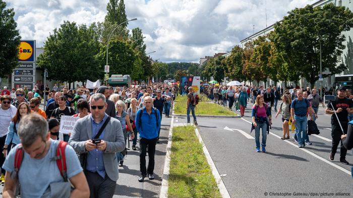 Gegner der Corona-Politik protestieren in Berlin