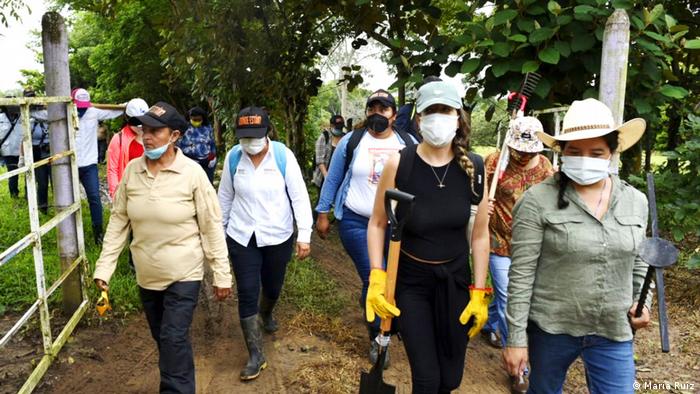 Familiares de desaparecidos buscan a sus seres queridos en México. (2021).