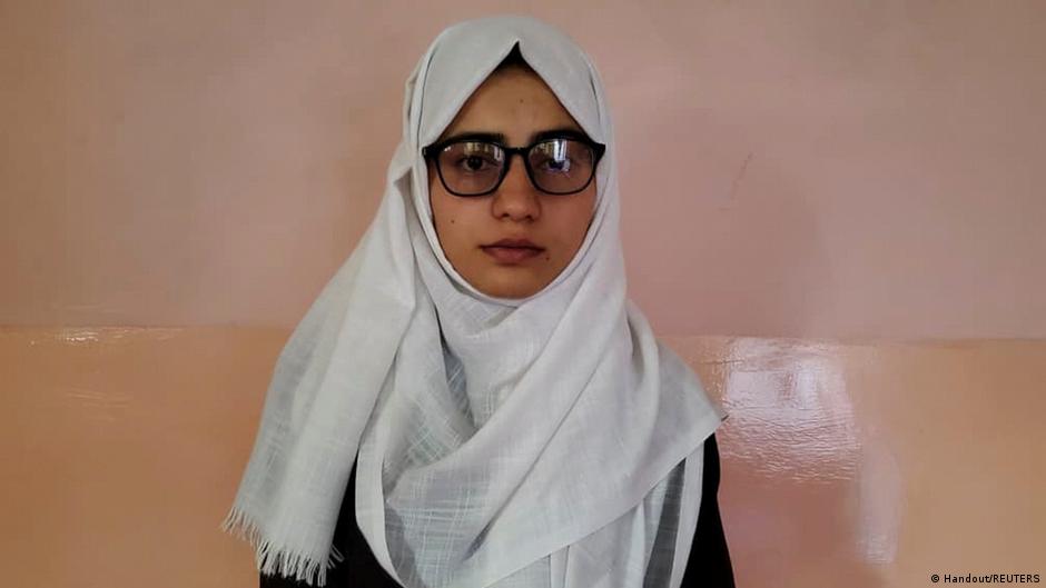 ″मैं सबसे किस्मत वाली और बदकिस्मत एक साथ हो गई″: अफगान मेडिकल प्रवेश परीक्षा की टॉपर | दुनिया | DW - Vimarsana News