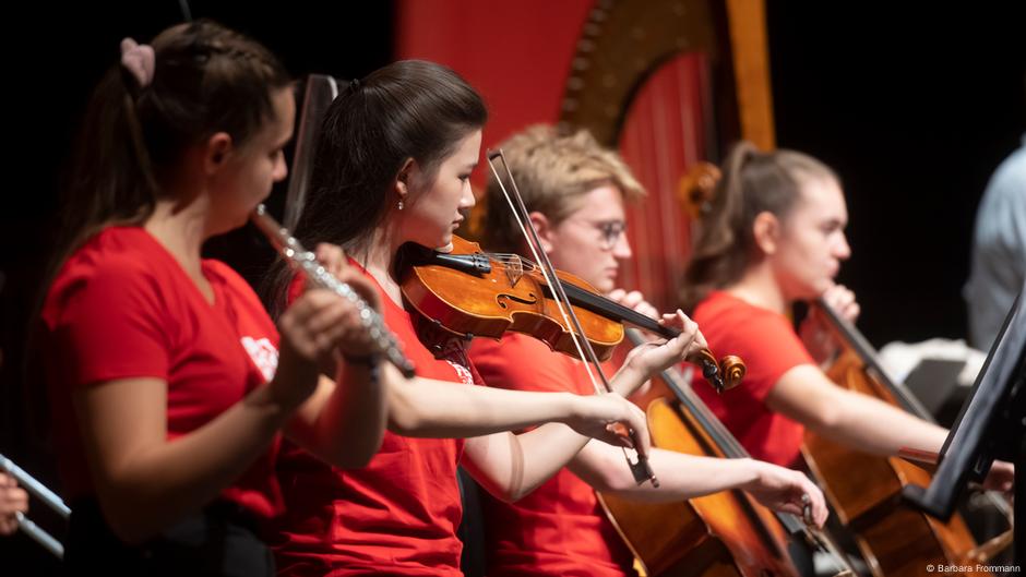 Campus-Projekt: Ein Konzert für die Welt