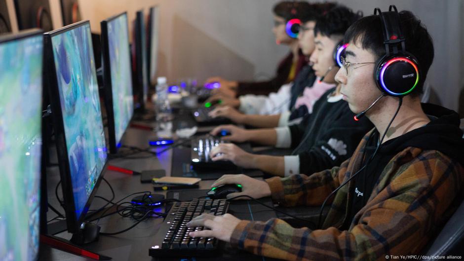 China Limits Online Gaming For Children In Latest Crackdown News Dw 31 08 21 China Limits Online Gaming For Children In Latest Crackdown News Dw 31 08 21