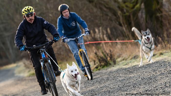 Tourismus und Klimawandel | Mountainbiker und Mountainbiker 