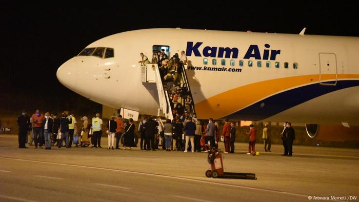 Skopje Airport | 149 Afghan evacuees disembark