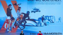 30/08/2021 Hildegard Müller, Präsidentin des Verbandes der Automobilindustrie (VDA), und Klaus Dittrich, Vorsitzender der Geschäftsführung Messe München, stellen während einer Pressekonferenz das Konzept für die Meesse IAA Mobility vor. Die IAA Mobility 2021 soll vom 07.-12.09.2021 in München stattfinden.