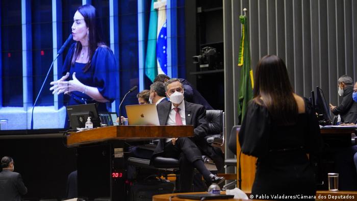 A deputada Margarete Coelho (PP-PI) fala na Câmara