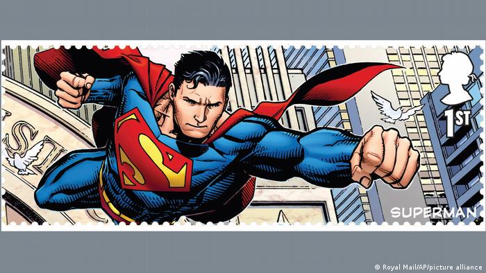 Sello con Superman en la típica pose con los brazos en pleno vuelo hacia el cielo.