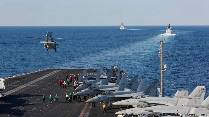 أرشيف: قوات البحرية الأمريكية في الخليج العربي (نوفمبر 2019)