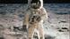 Ay'a ilk ayak basan Amerikalı astronot Neil Armstrong olmuştu Ay'a ilk ayak basan Amerikalı astronot Neil Armstrong olmuştu