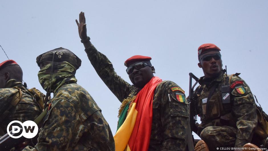 Guinea: Coup leaders promise to free political prisoners | DW | 07.09.2021
