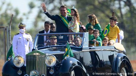 <div>Opinion: Jair Bolsonaro tests Brazil's democracy</div>