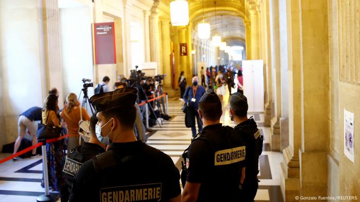 Duruşma nedeniyle yaklaşık bin polisin görev yaptığı belirtiliyor