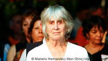 Chile otorga el Premio Nacional de Artes a Joan Turner, viuda de Víctor Jara