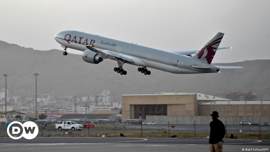 Ziviler Evakuierungsflug von Kabul nach Katar | DW | 09.09.2021