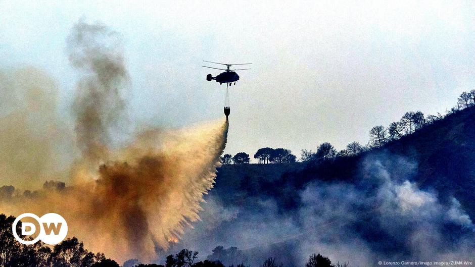 Waldbrand in Andalusien breitet sich aus