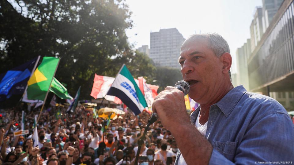 Quais s o as propostas no programa de governo de Ciro Gomes DW