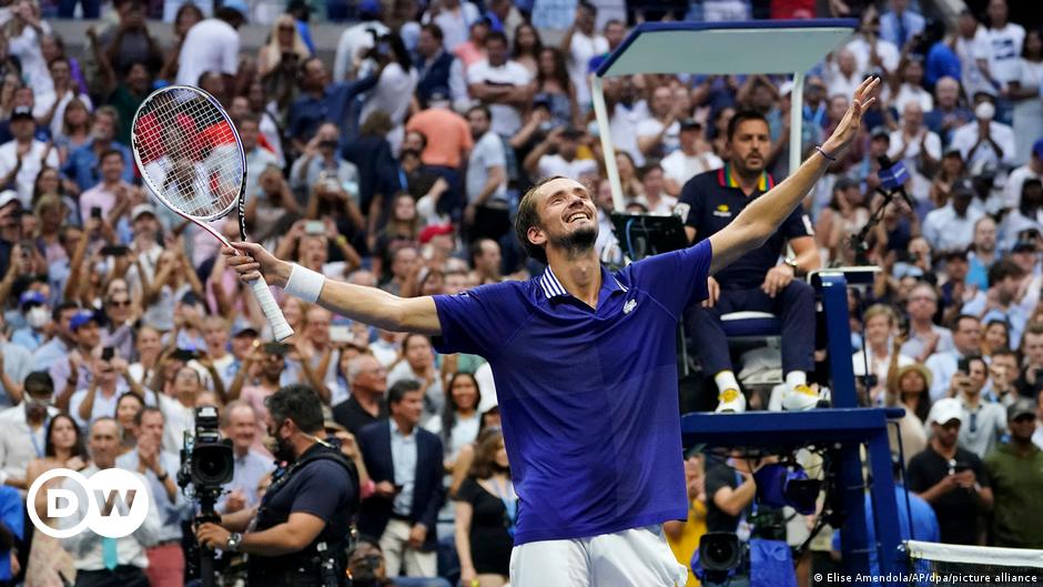 Medwedew schlägt Djokovic im Finale der US Open
