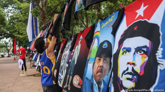 Nicaragua Managua | T-Shirts mit Präsident Daniel Ortega
